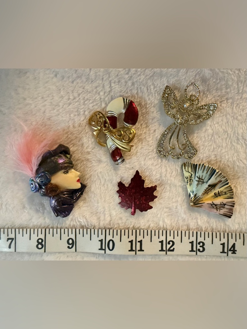 Bundle of 5 Various Vintage Brooches 💫
